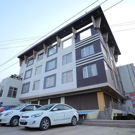 Hotel Marygold อัครา ภายนอก รูปภาพ