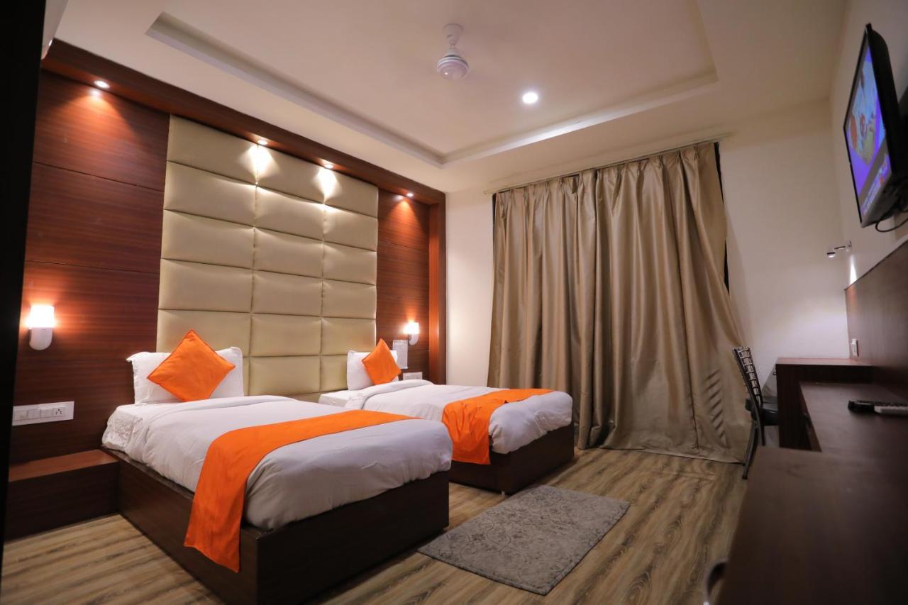Hotel Marygold อัครา ภายนอก รูปภาพ