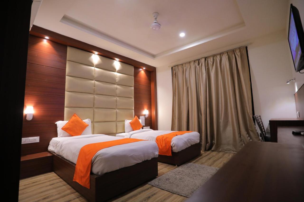 Hotel Marygold อัครา ภายนอก รูปภาพ